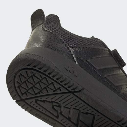 adidas JQ1850