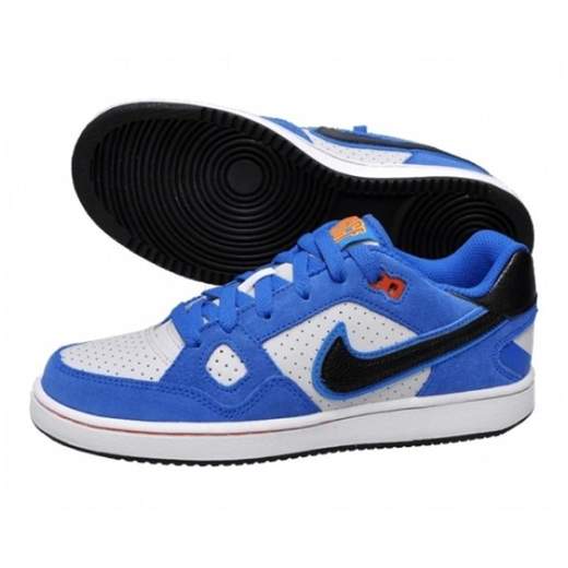 NIKE 615153