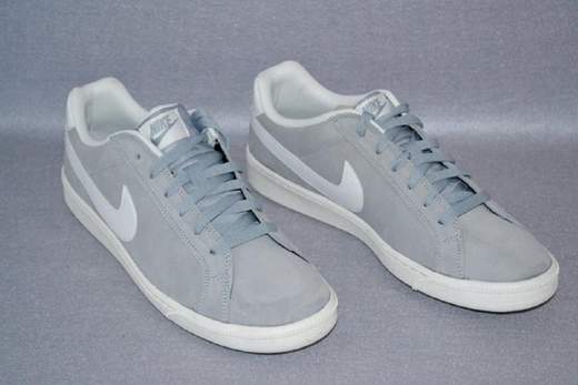 NIKE 653485