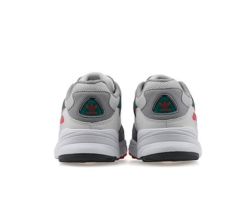 adidas DB2608