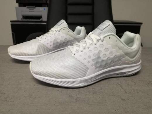 Nike 852459