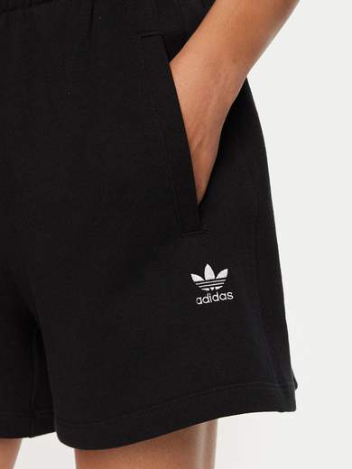 adidas IY7343