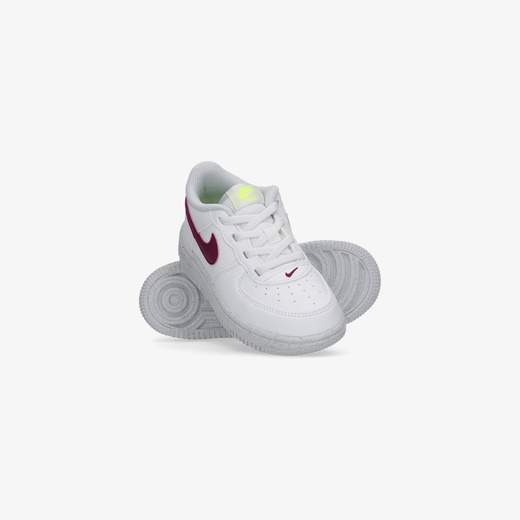 NIKE DH8697