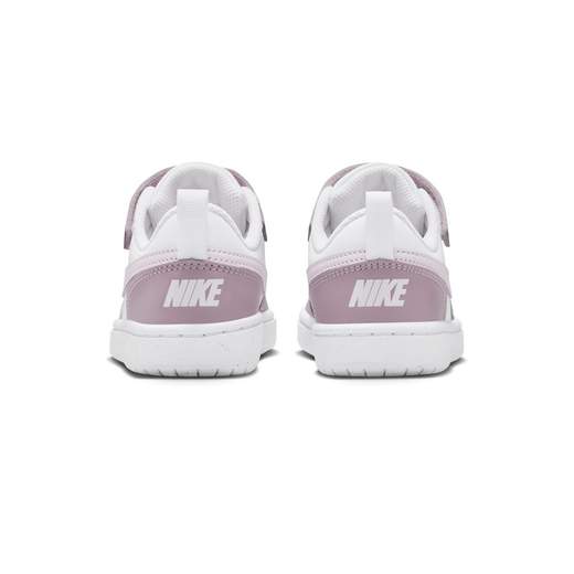 Nike DV5457
