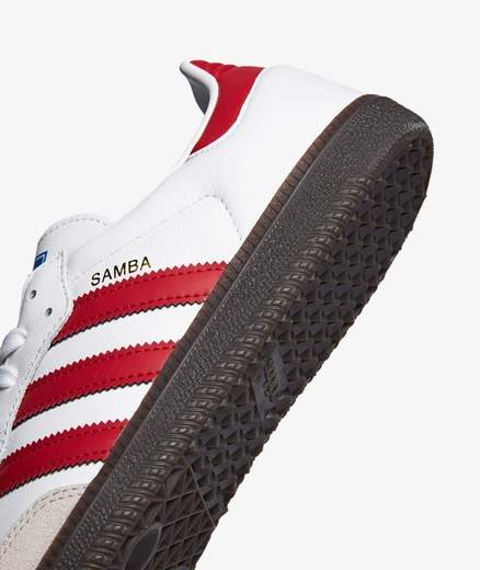 adidas IG1025