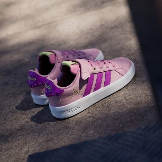 adidas KI1755