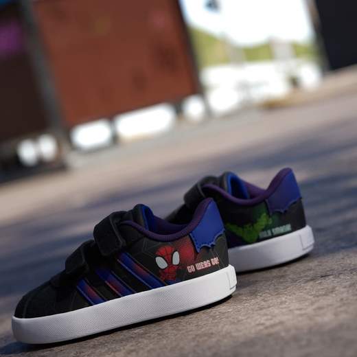 adidas KI9178