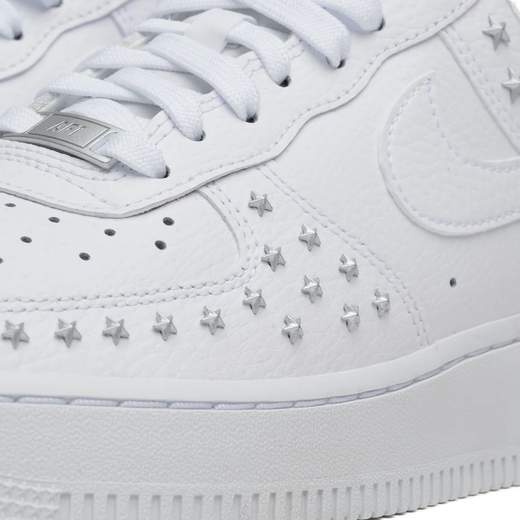 Nike AR0639