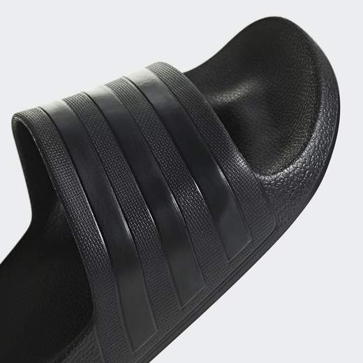 adidas F35550