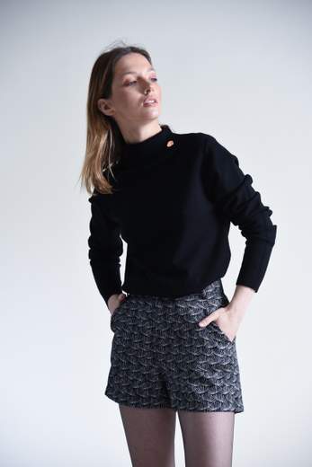 MOLLY BRACKEN E1125A21