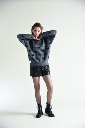MOLLY BRACKEN LA855H21