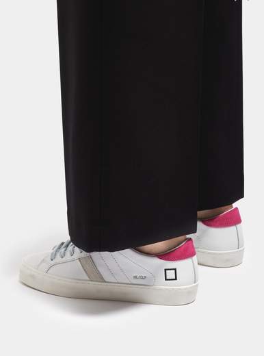 D.A.T.E. DATE HILLLOW