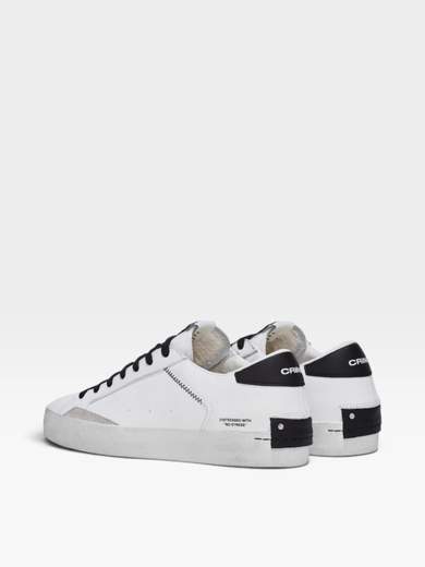 CRIME LONDON DISTRESSED