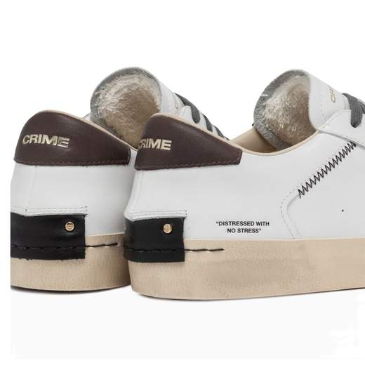 CRIME LONDON DISTRESSED