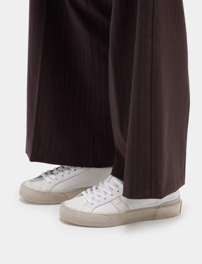 D.A.T.E. DATE HILLLOW