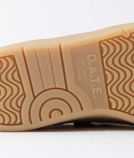 D.A.T.E. DATE SCARPA Donna | COURT2.0
