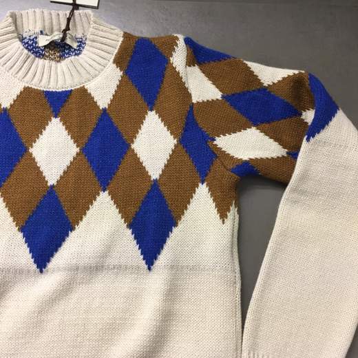 ROBERTO P LUXURY AM9