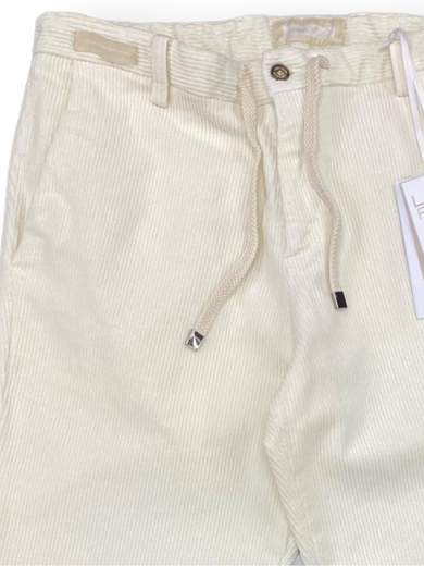 LABELROUTE CROPPED01437