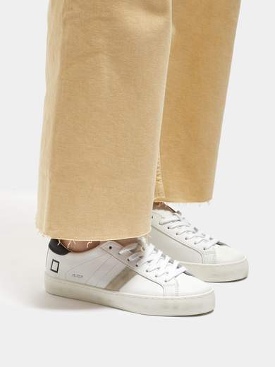 D.A.T.E. DATE HILLLOW