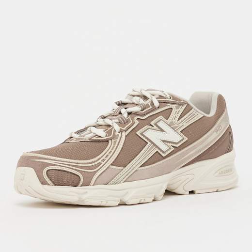 NEW BALANCE U740