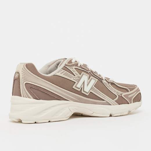 NEW BALANCE U740