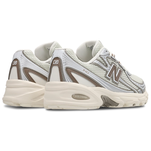 NEW BALANCE U740