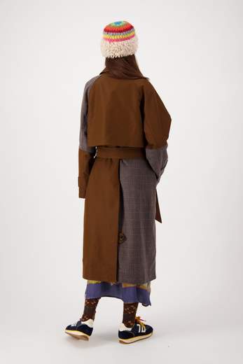 ESSENTIEL ANTWERP KAGU