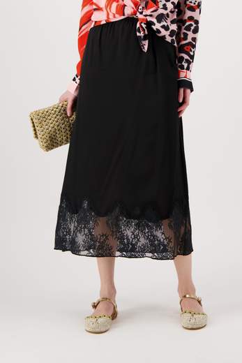 GABRIELA VLAD CROCHET NUDE