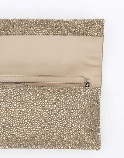 TWENTYFOURHAITCH SIRIA