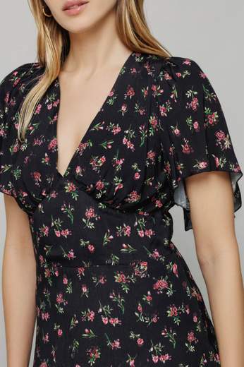 MAR DE MARGARITAS ABITO LUNGO SCOLLO A V  DONNA