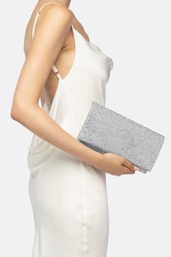 TWENTYFOURHAITCH SIRIA