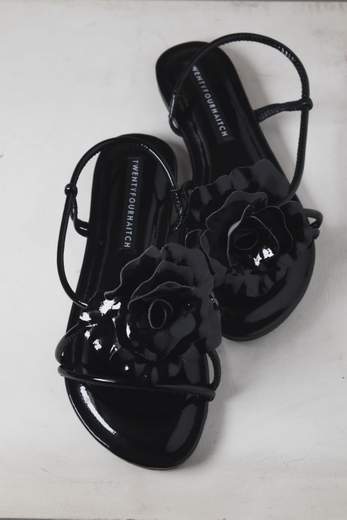 TWENTYFOURHAITCH SANDALO IN VERNICE FLOREALE