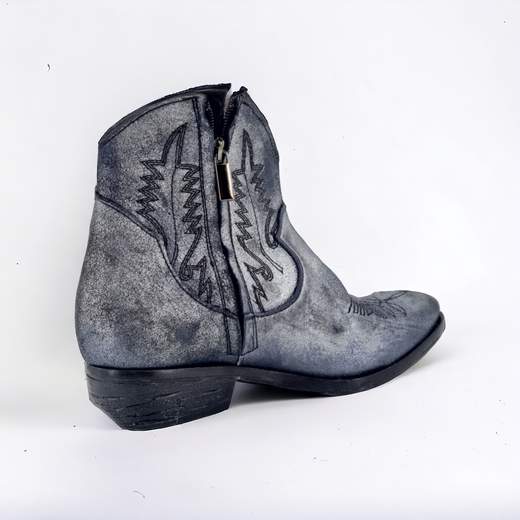 DIVINE FOLLIE TEX