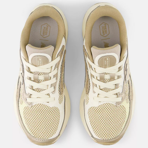 New Balance WARIS TG4