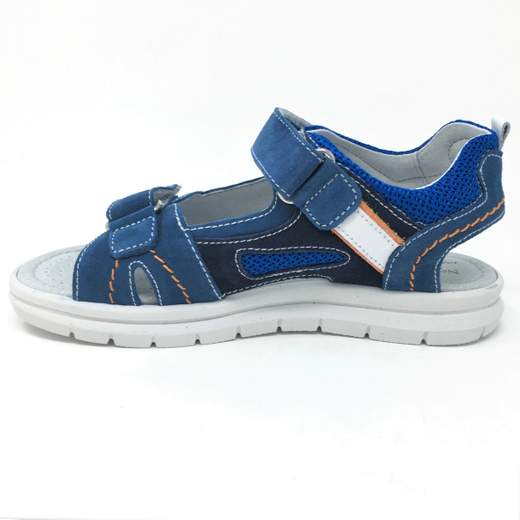 NERO GIARDINI JUNIOR P933600M/215
