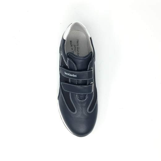 NERO GIARDINI JUNIOR P833060M 207