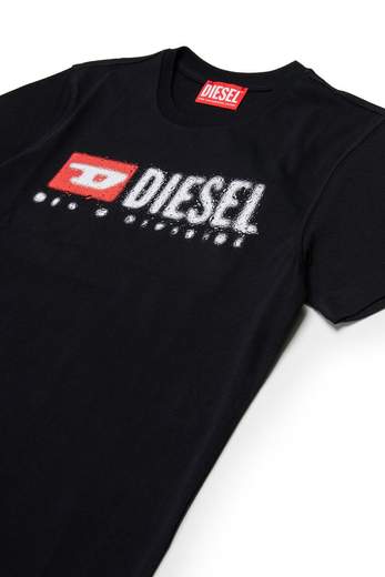 Diesel J02475