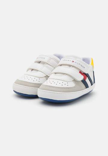 Tommy Hilfiger T0B9-33830-1755Y913