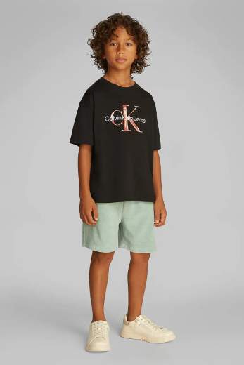 Calvin Klein Bambino T-shirt Per Ragazzo Nera Con Stampa Logo Rossa.