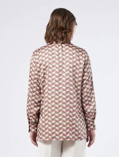 PERSONA BY MR FORMICA