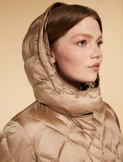 PERSONA BY MR PAPIRO