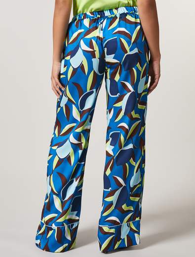 PERSONA BY MR RICCI.