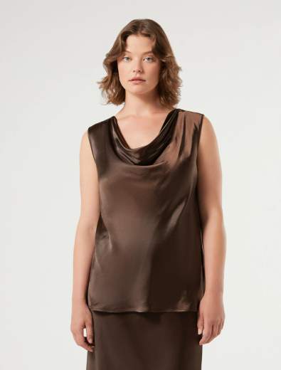 PERSONA BY MR PMRQUIETO