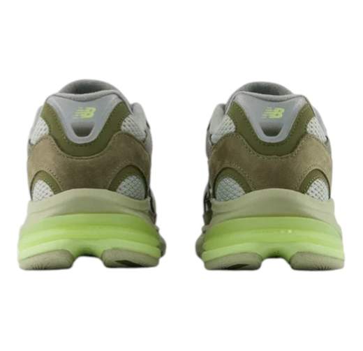 NEW BALANCE SNEAKERS