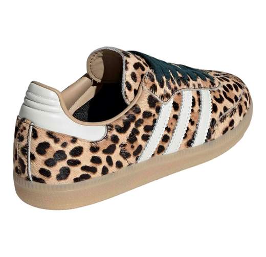 Adidas Sneakers