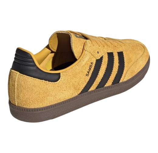 Adidas Sneakers