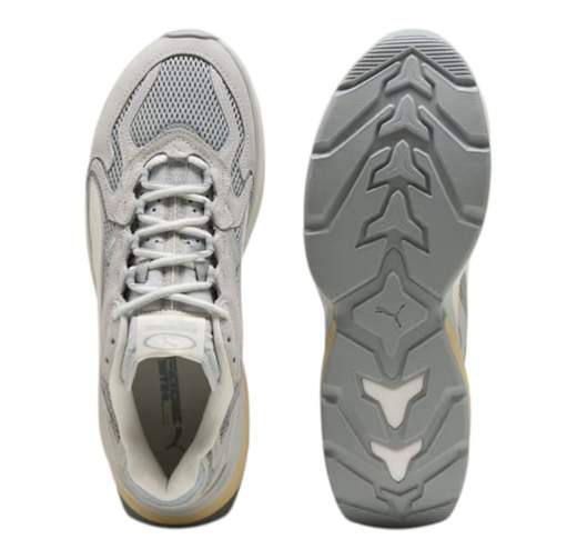 Puma Sneakers