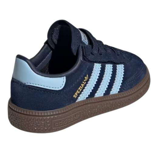 Adidas Sneakers