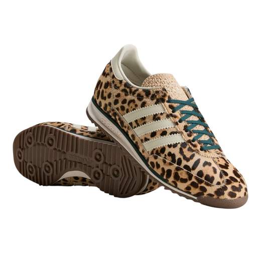 Adidas Sneakers