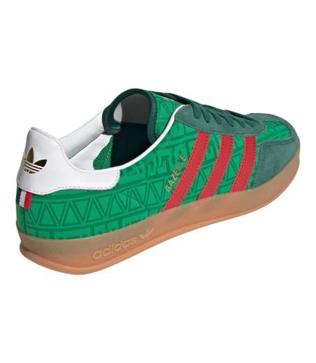 Adidas Sneakers